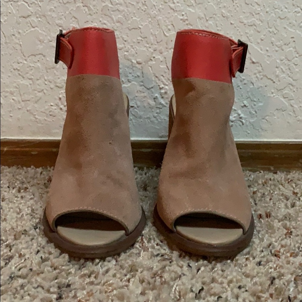 Kelsi Dagger Heeled Sandal